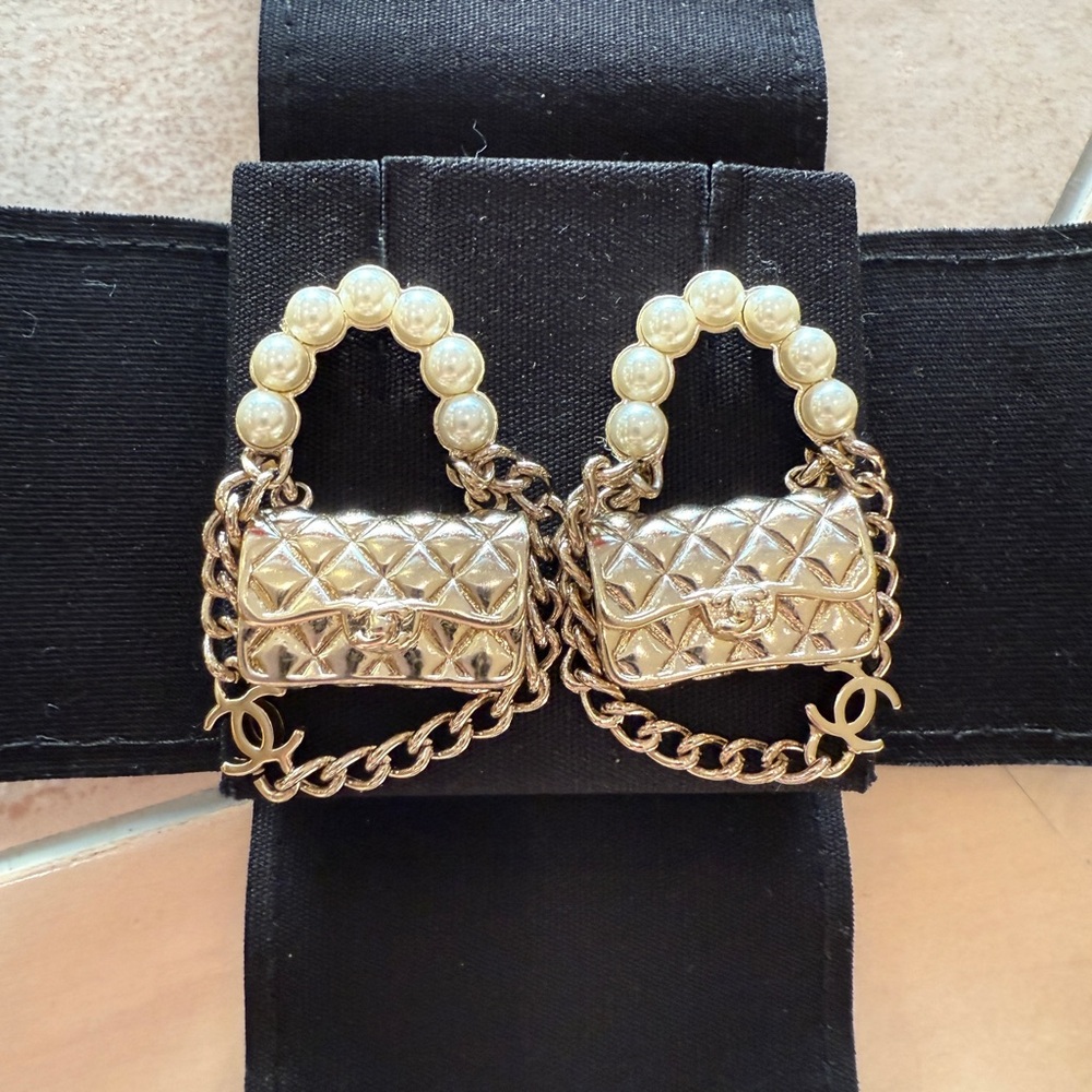 Chanel Pearl Bag Chain Gold Motif Earrings